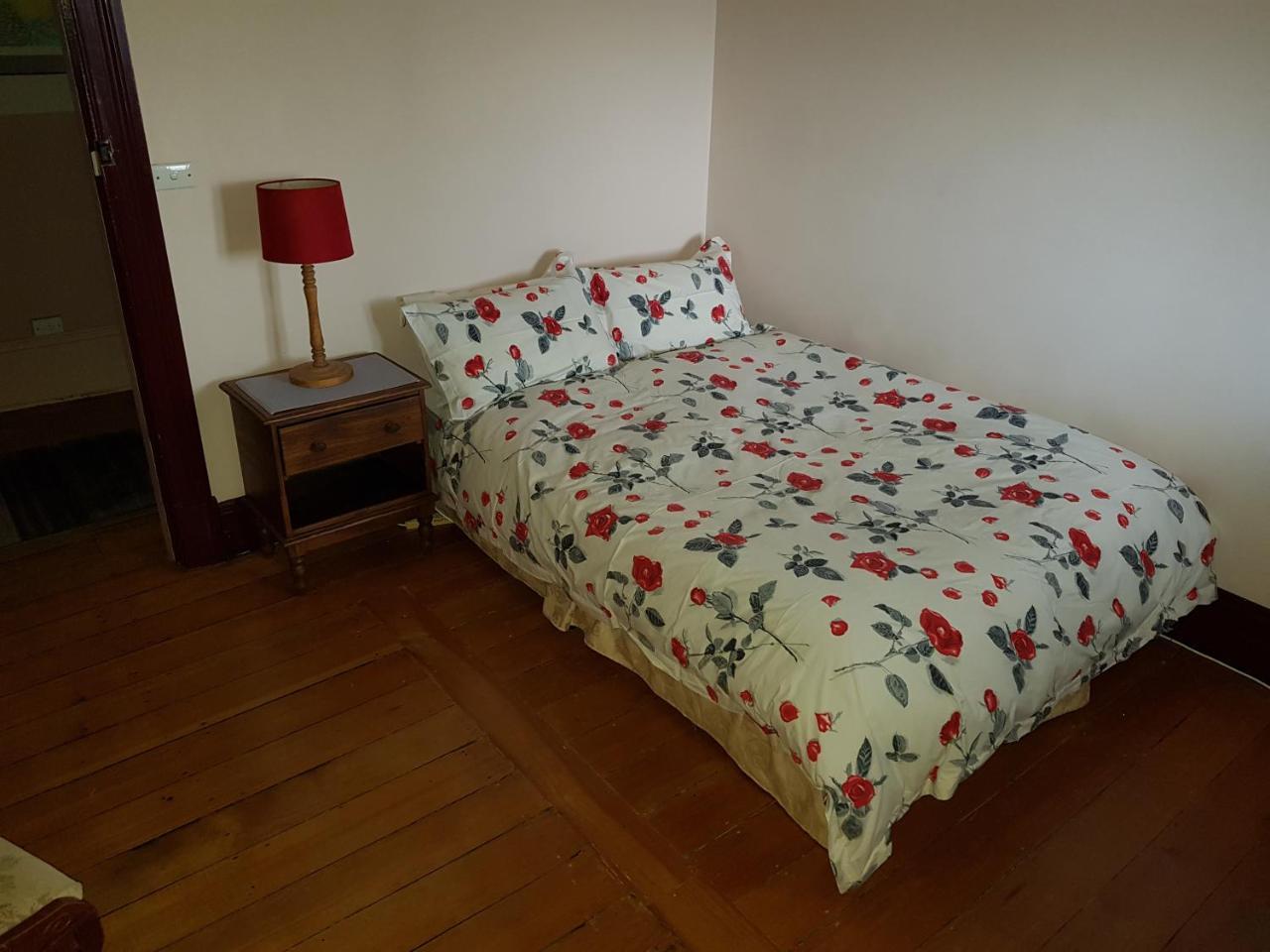 Holmhurst Guest House Bathurst Esterno foto