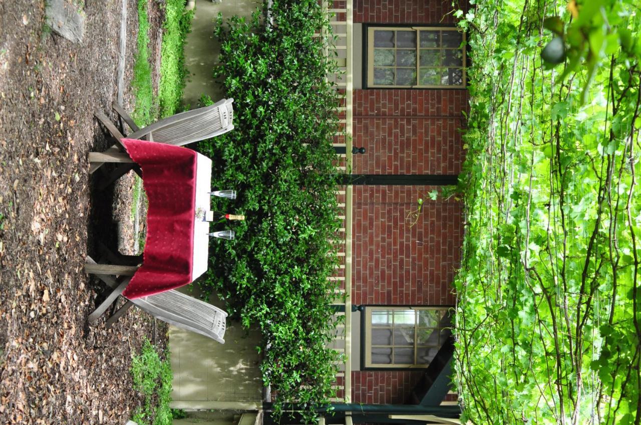 Holmhurst Guest House Bathurst Esterno foto