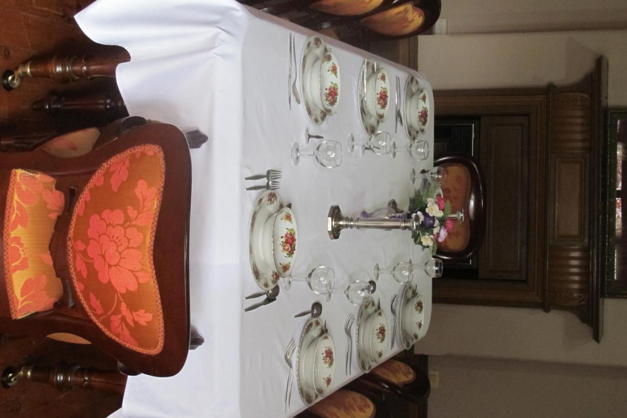 Holmhurst Guest House Bathurst Esterno foto
