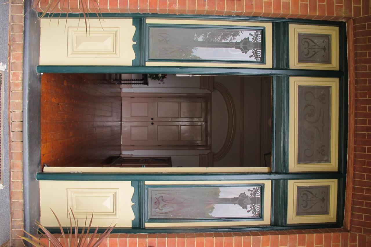 Holmhurst Guest House Bathurst Esterno foto