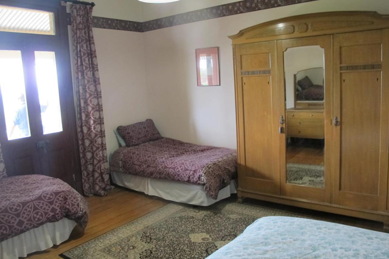Holmhurst Guest House Bathurst Esterno foto